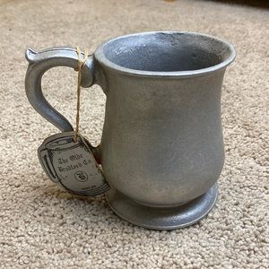 The Olde Bradford Co Vintage Metal Cup